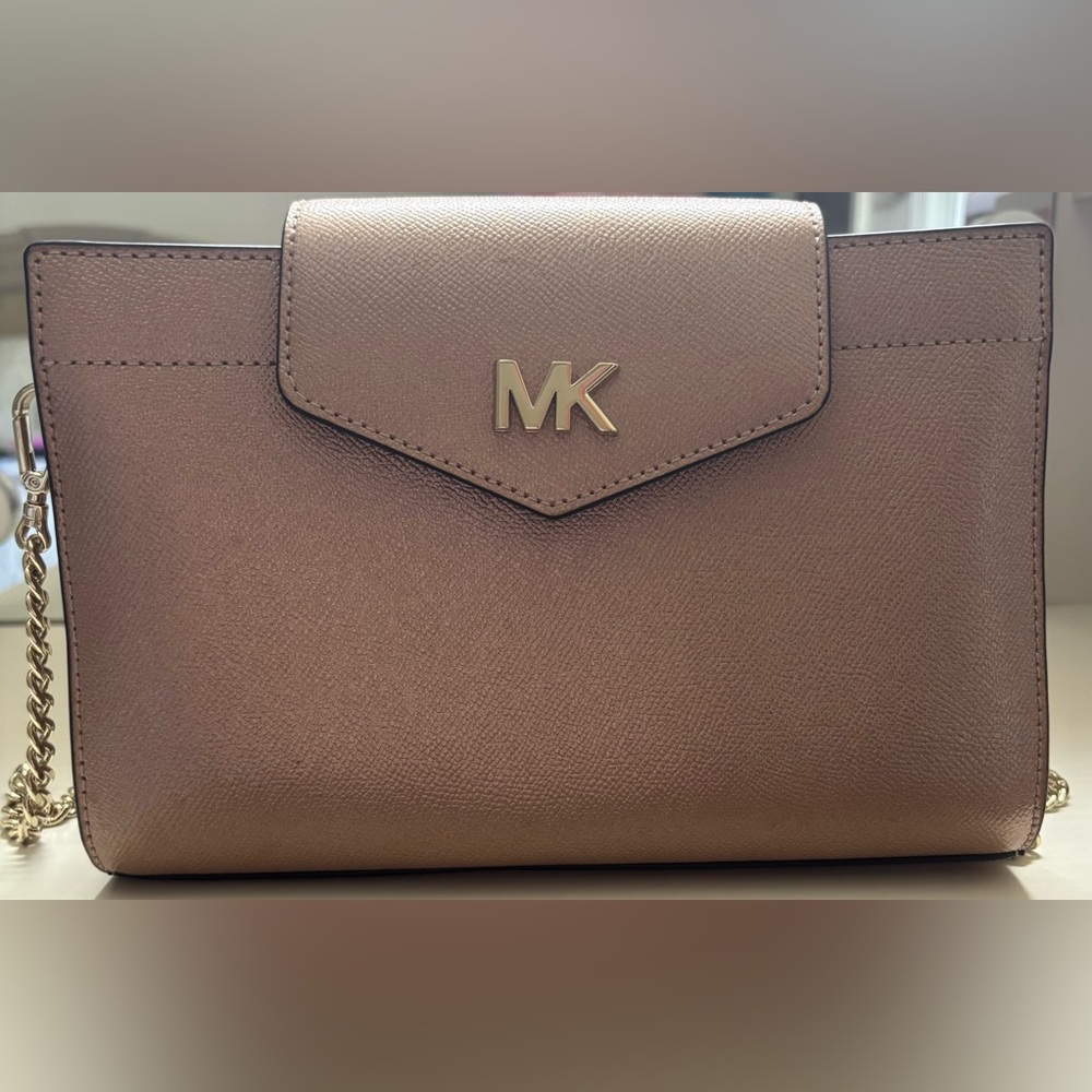 EUC Michael Kors MK Rose Gold Crossbody Women's Bag